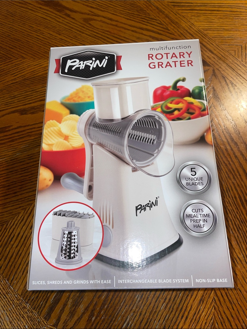 New Parini Rotary Grater
Feauturing five unique interchangeable blade system